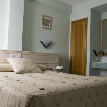 Hotel Rausan Alfajarín Room photo