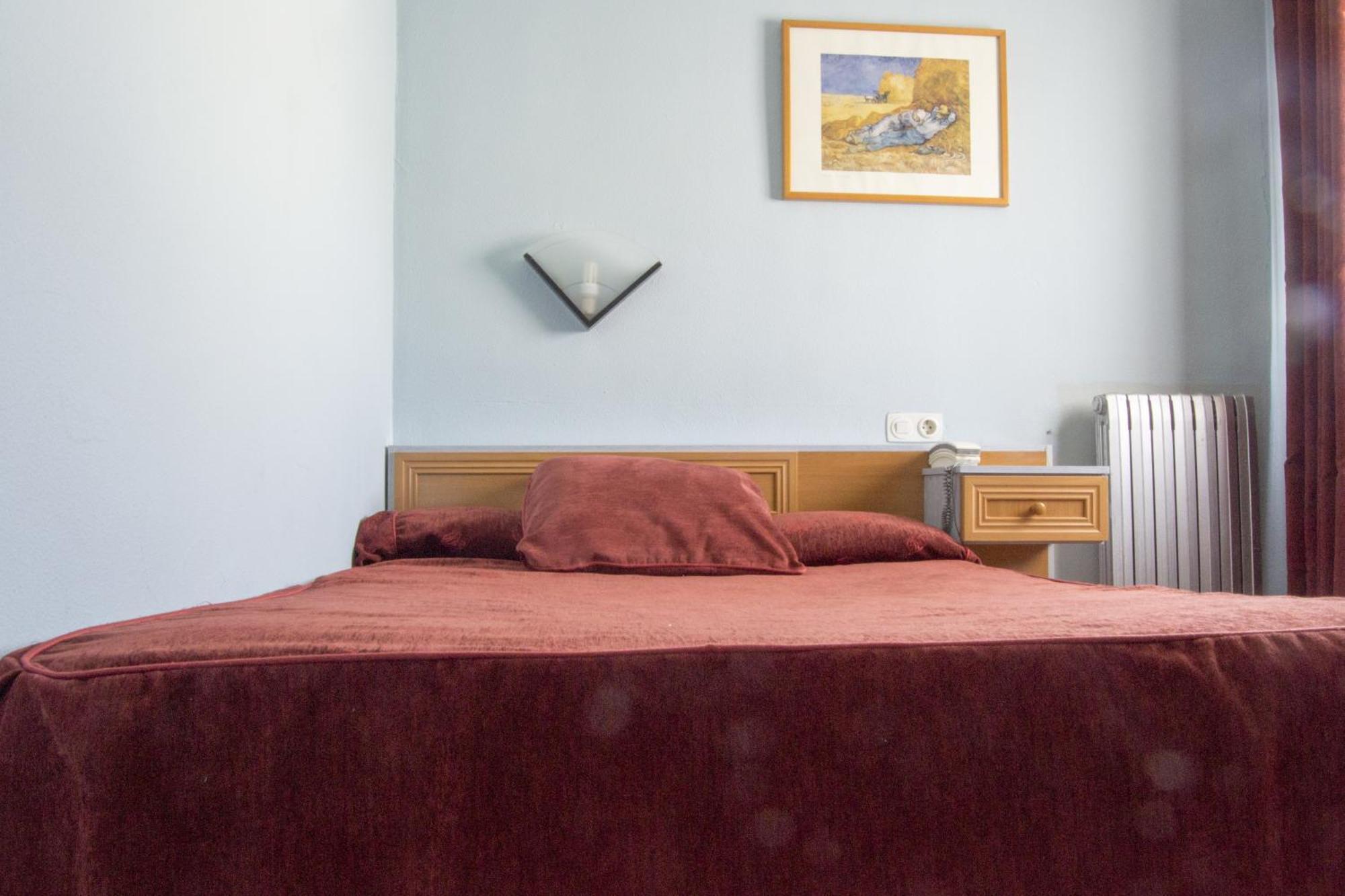 Hotel Rausan Alfajarín Room photo