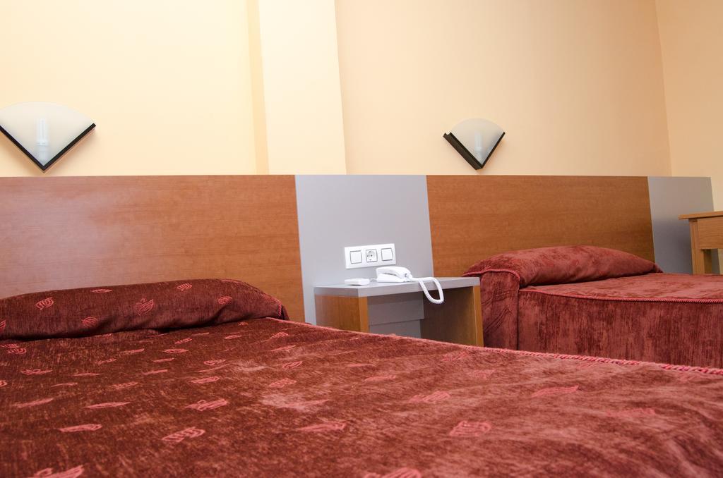 Hotel Rausan Alfajarín Room photo